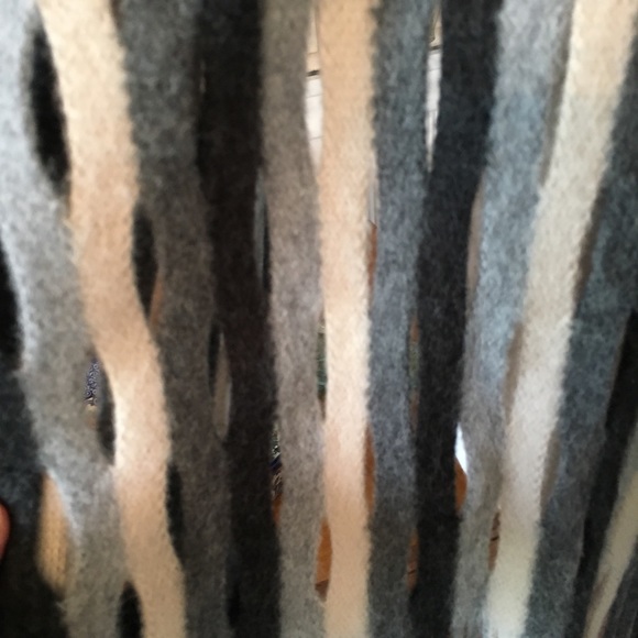 NWT Imago Tuscia Wrap/Scarf - Picture 3 of 7